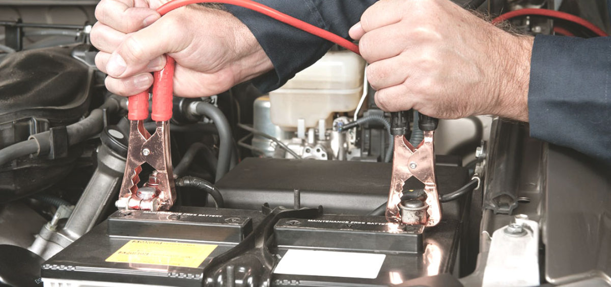 Cómo cambiar los cables de la batería de tu auto